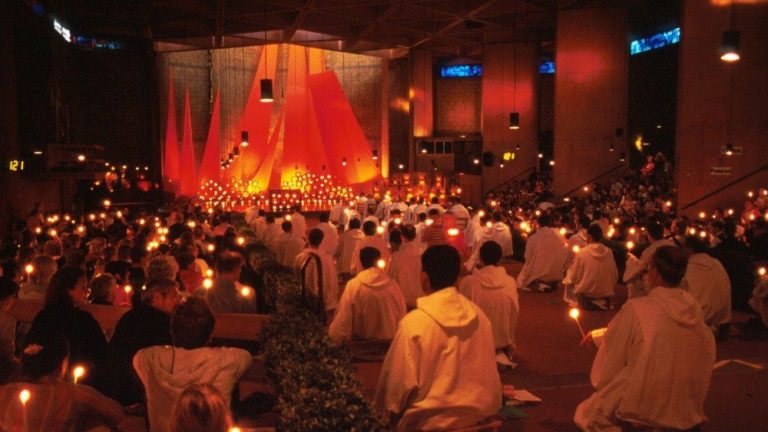 A Taizé incontro di dialogo e amicizia tra giovani musulmani e cristiani.