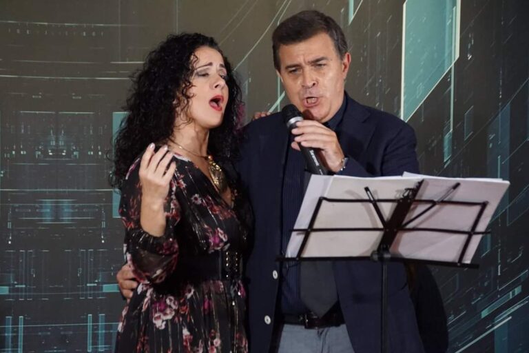 “Noi per Napoli show” non solo spettacolo e cultura ma anche tanta solidarietà