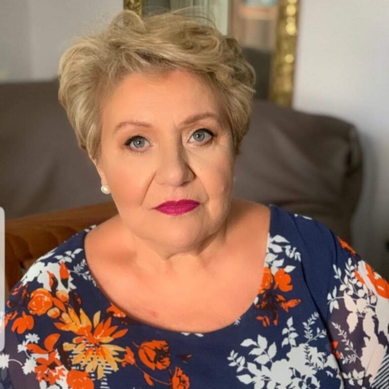 Mondragone- Lutto nel mondo della scuola: é morta la Preside Razzino.