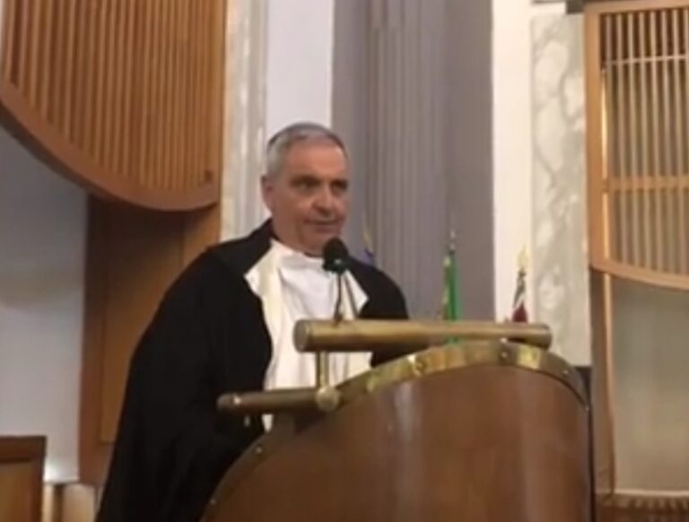 Alla Federico II laurea honoris causa a Maurizio De Giovanni.