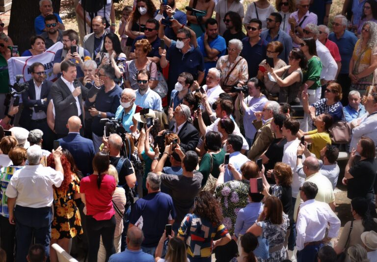 Bagno di folla per Giuseppe Conte a Capua, le dichiarazioni