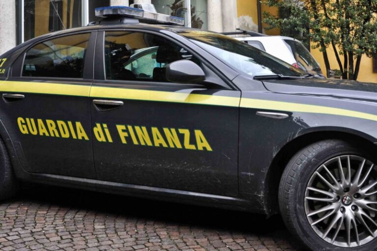 GDF CASERTA: SEQUESTRATI 77 KG DI HASHISH. ARRESTATI TRE RESPONSABILI.