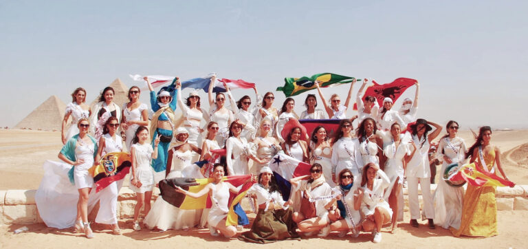 XHIREINA DERVISHI una modella nascente del mondo della moda.