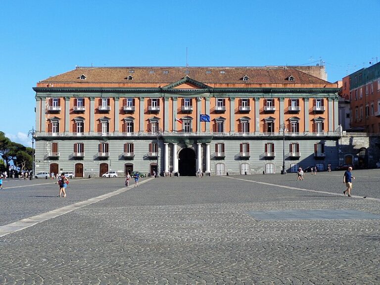 Il 13 ottobre scorso ha avuto luogo, a Napoli, la cerimonia di avvicendamento del Comandante delle Forze Operative Sud