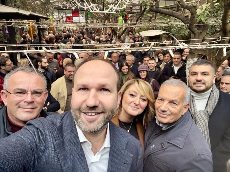 GLI AUGURI DI ZINZI: “IL NOSTRO IMPEGNO PER IL RILANCIO DELLA PROVINCIA DI CASERTA”